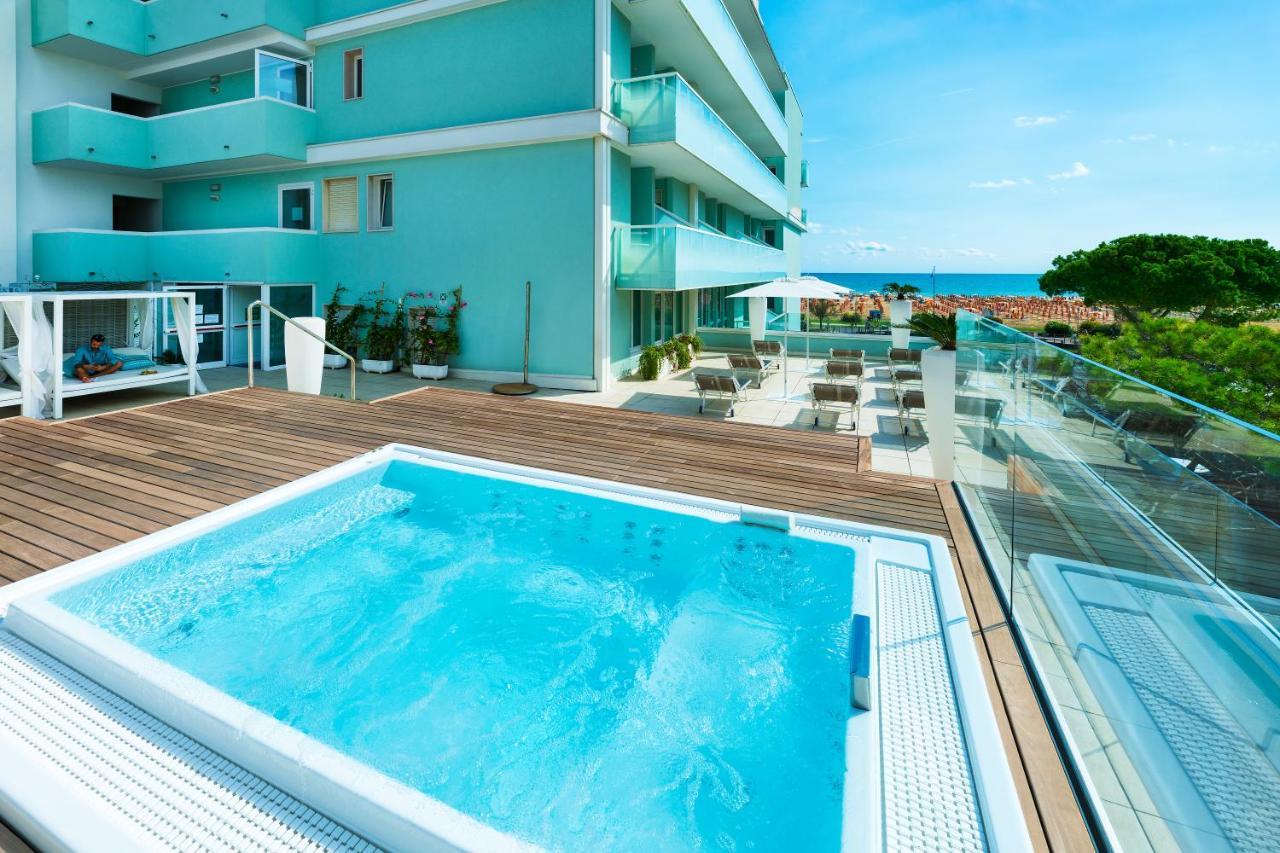 Hotel Montecarlo Bibione Luaran gambar