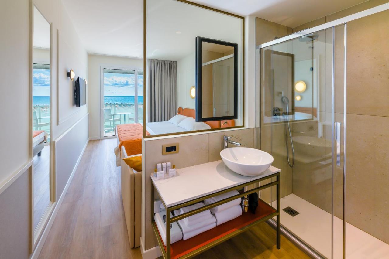 Hotel Montecarlo Bibione Luaran gambar