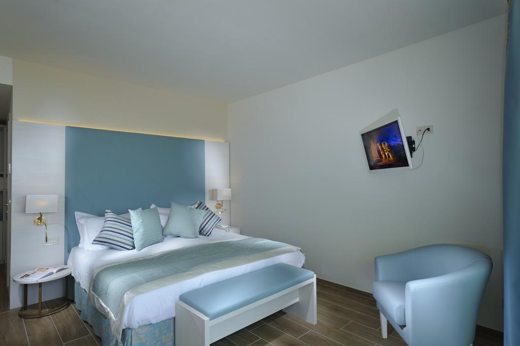 Hotel Montecarlo Bibione Bilik gambar