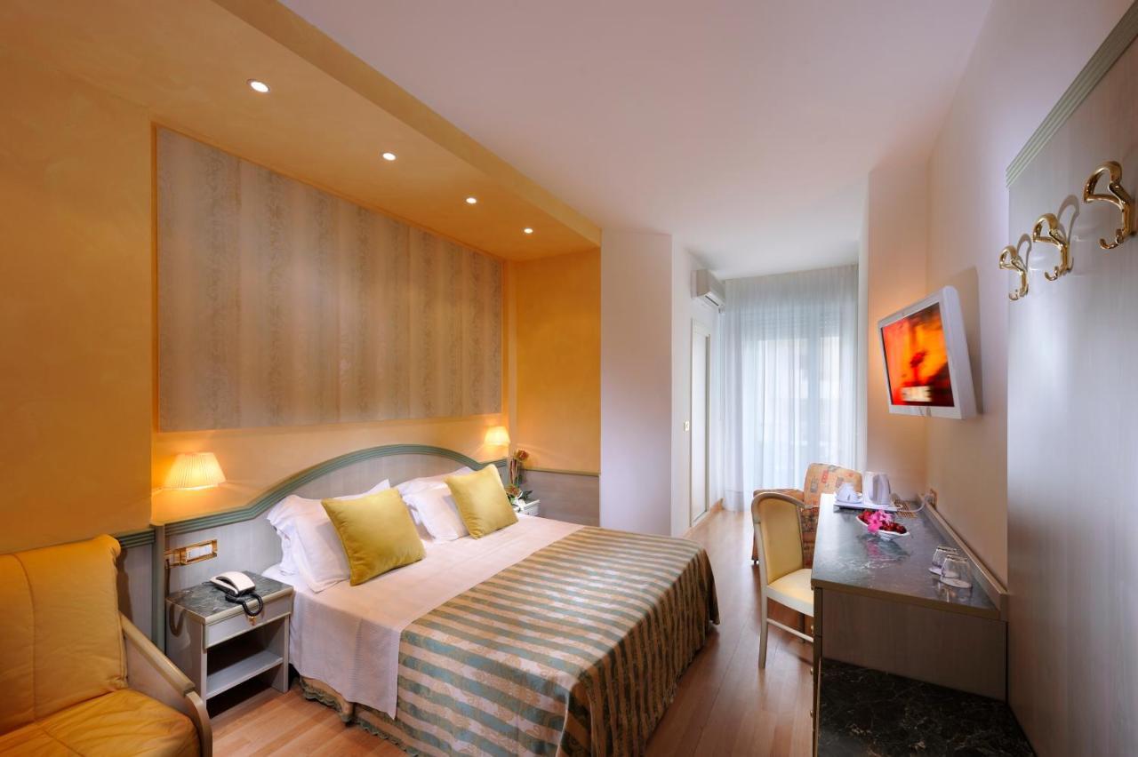 Hotel Montecarlo Bibione Luaran gambar
